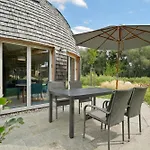Ferienhaus Südkugel - Kugelhaus In ökologischer Bauweise Am Tollensesee Penzlin